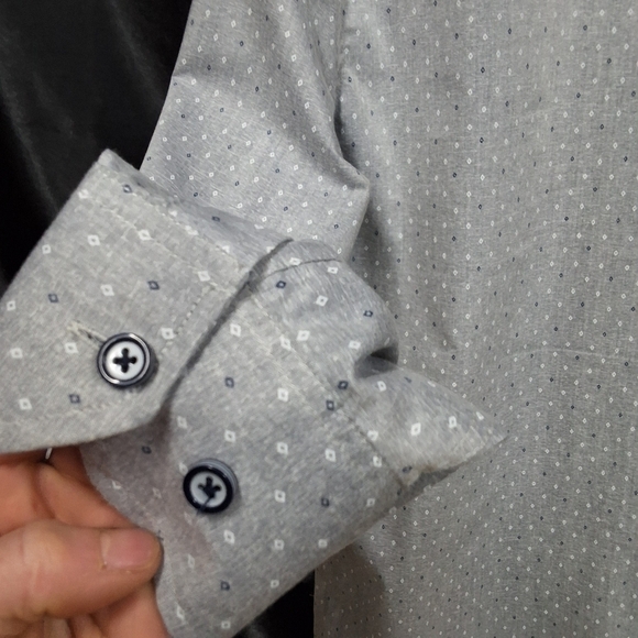 Mens size medium like new craft and flow collared button up tshirt. - Picture 7 of 9